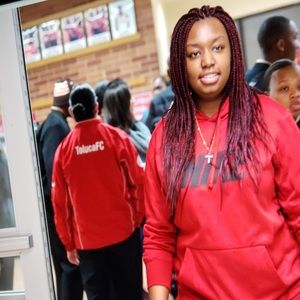 Meet your Posher, Chartinney